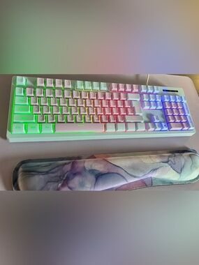 Light Up Keyboard Bundle